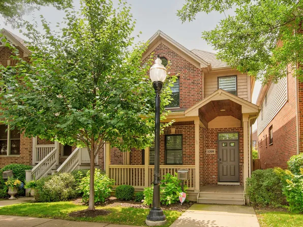 1209 W 33rd St, Chicago, IL 60608