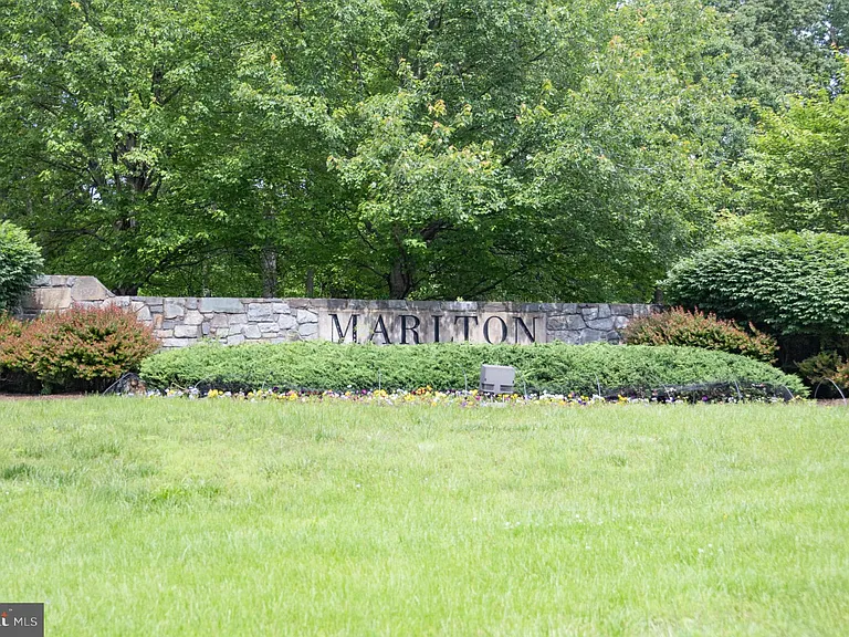 12807 Town Center Way — Photo 28