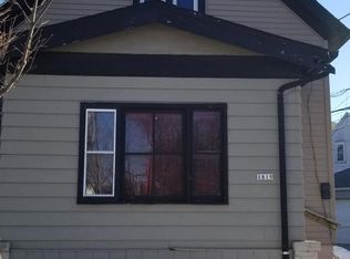 1819 W Burnham St, Milwaukee, WI 53204