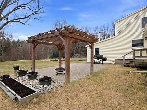 5th image of 1160 Nelson Road