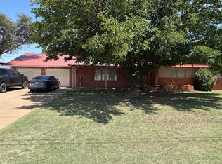 605 S Ayrshire St, Crosbyton, TX 79322
