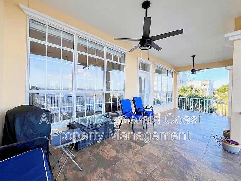 420 Oak Harbour Ln #201 — Photo 46