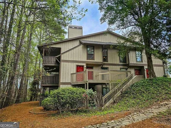 304 Woodcliff Dr, Sandy Springs, GA 30350