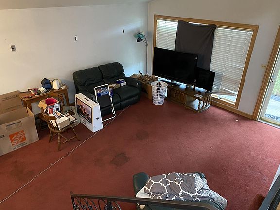 4th image of 9125 Major Ave