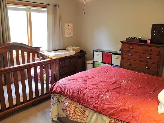 3rd image of 1407 Peninah St