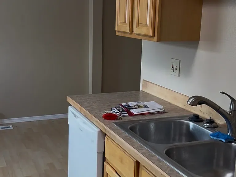 8060 Giddeon Cir #3 — Photo 13