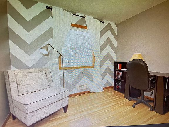 5th image of 6066 Yukon Ave N