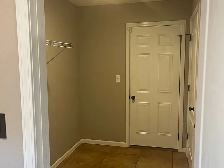 23568 Roulette Rd — Photo 27
