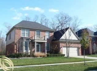 6164 Mayapple Dr, Troy, MI 48085