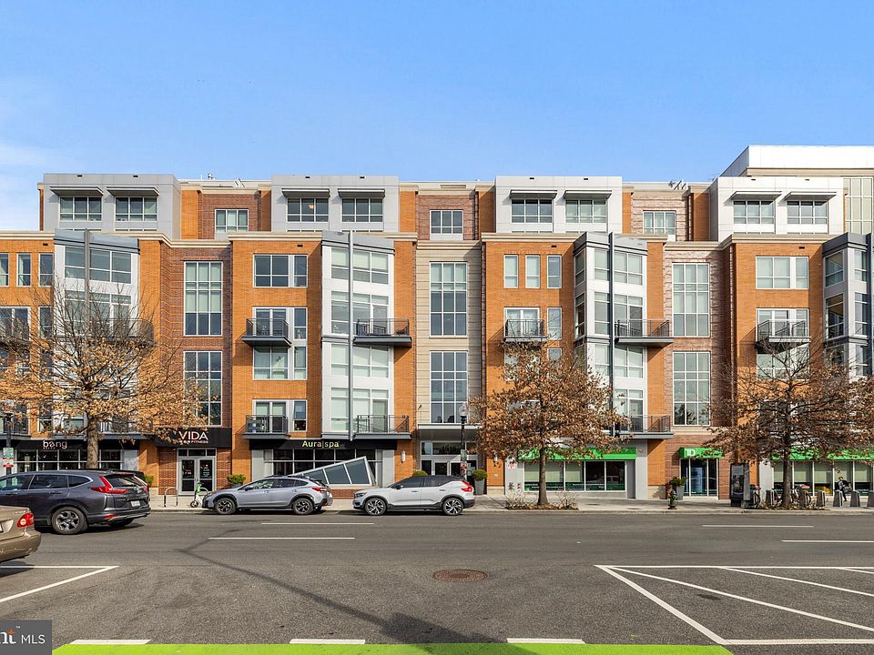 2nd image of 1515 15th St NW APT 606