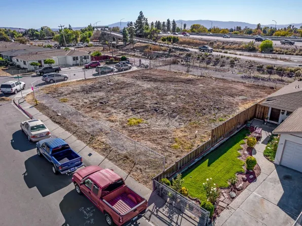 0 Muirfield Dr, San Jose, CA 95116