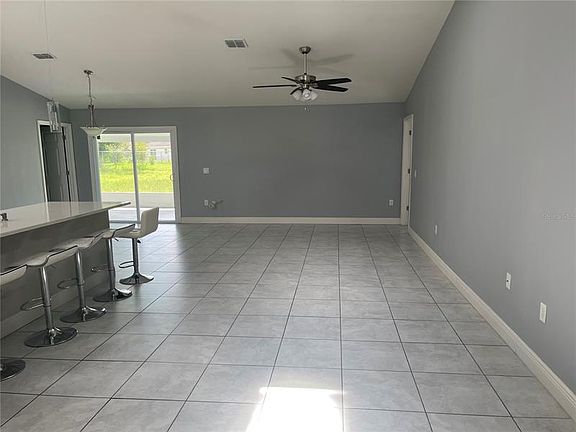 5th image of 1015 Coatbridge Dr