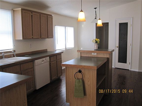3rd image of 11410 22nd Ave E