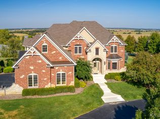 10N916 Highland Trl, Hampshire, IL