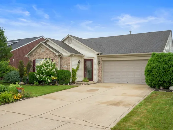 407 Shadetree Ln, Sheridan, IN 46069