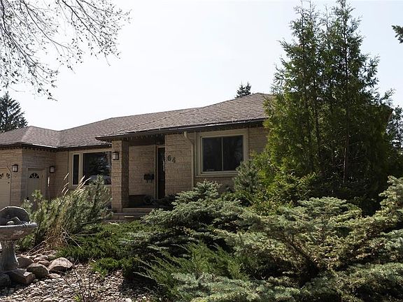 3rd image of 64 James Ave