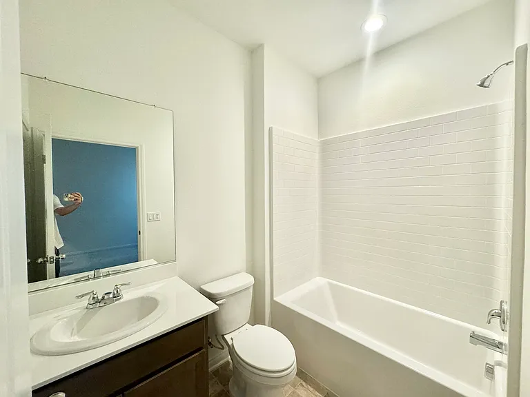 8526 Anthony St — Photo 5