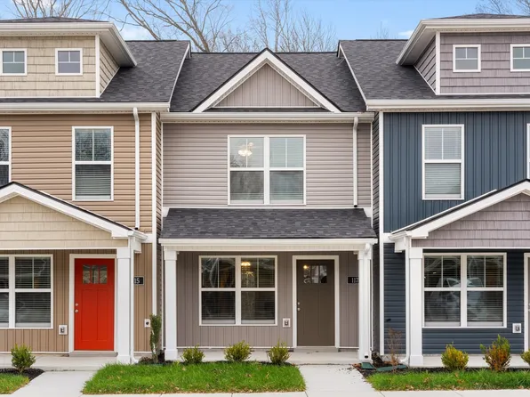 117 Quarry Point Dr, Clarksville, TN 37043