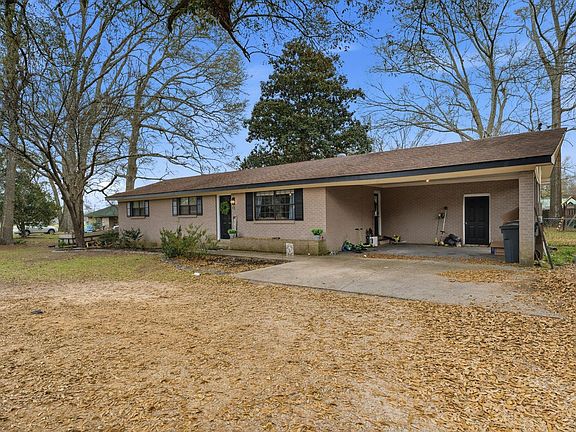 3rd image of 13 Aldon Rd