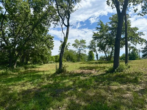 55378 230th St, Glenwood, IA 51534