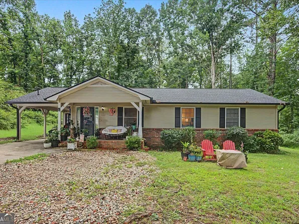 4 Shadowood Ct SE, Silver Creek, GA 30173