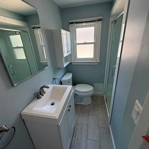 768 Dearborn St — Photo 9