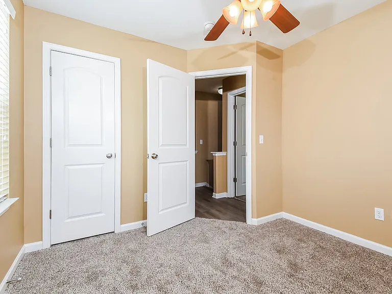 735 Bitting Hall Cir — Photo 14