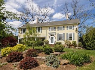 11 Britta Ln, New City, NY 10956