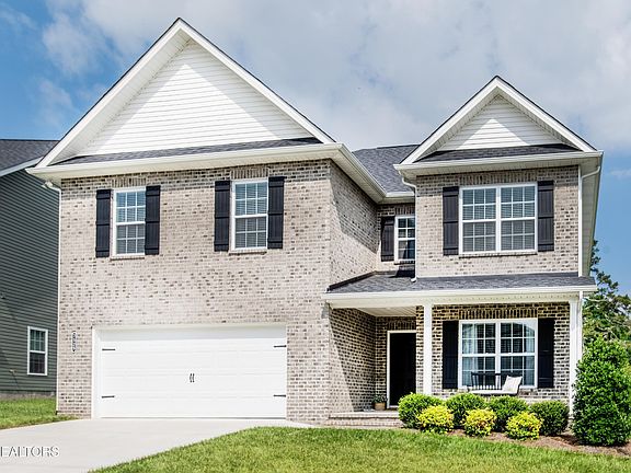 3rd image of 7529 Emory Orchard Ln