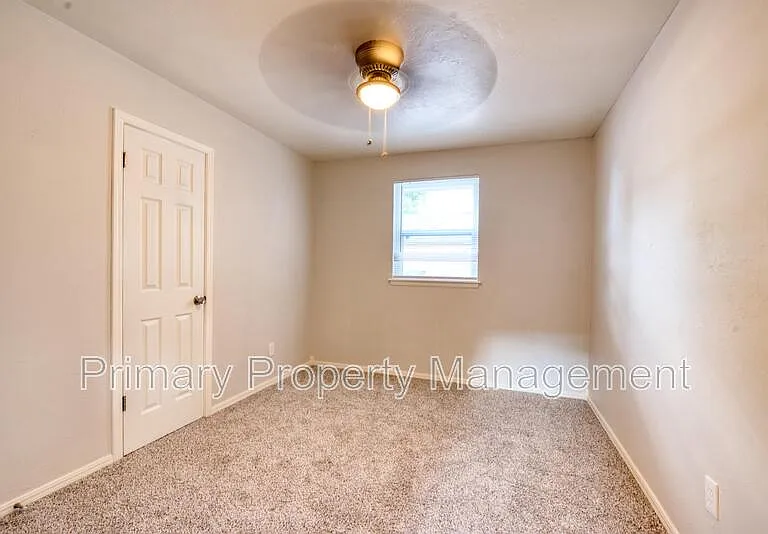 7604 NW 29th St — Photo 7