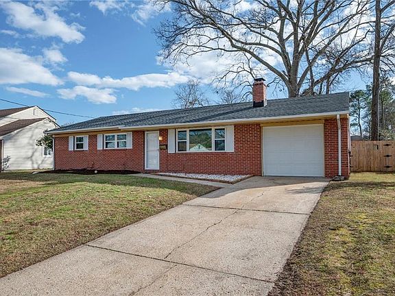 4th image of 3421 Victoria Dr