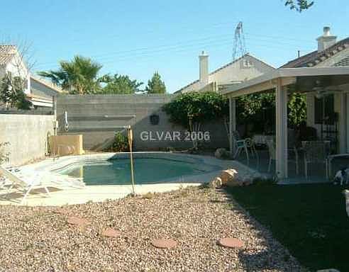 2nd image of 532 Scenic Terra Dr