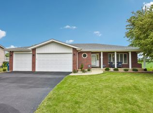 1226 Liberty St, Crete, IL 60417