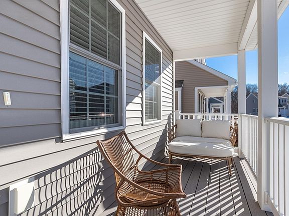 4th image of 69 Denworth Bell Cir #69