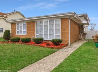 15930 Paulina St, Harvey, IL 60426