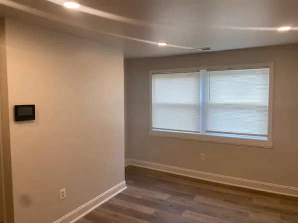424 55th St NE #11, Washington, DC 20019