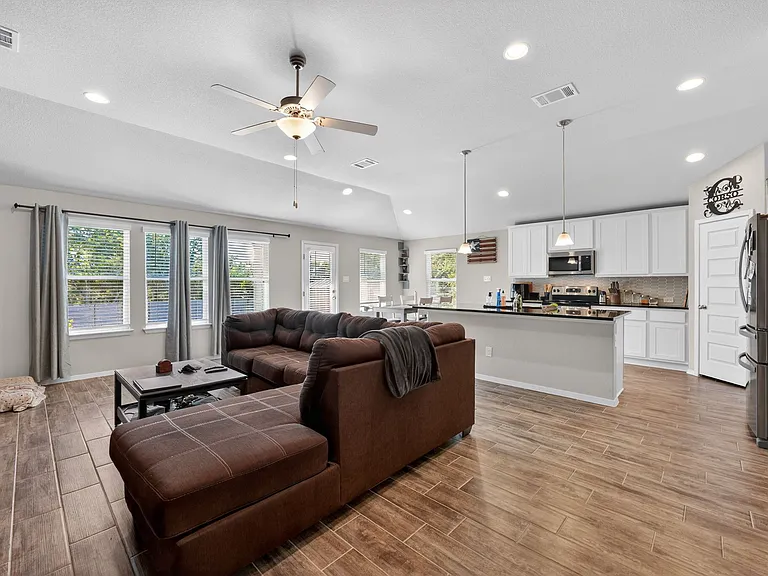 20703 Ridgeview Rd — Photo 9