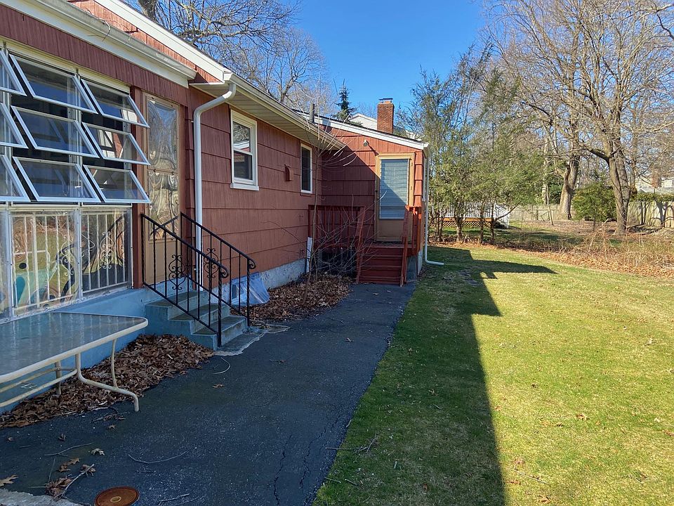 43 Quaker Path, Stony Brook, NY 11790 Zillow