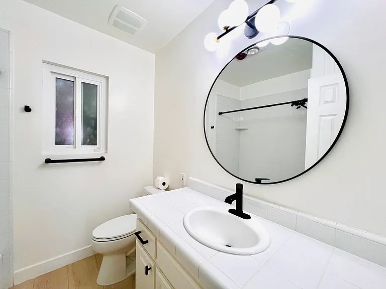 22637 Hickory Ave — Photo 14