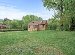 6159 9th St N, Oakdale, MN 55128