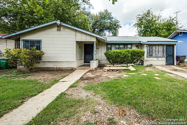 1st image of 219 Hartline Dr