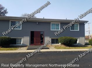323 W Walnut St APT 5, Crown Point, IN 46307