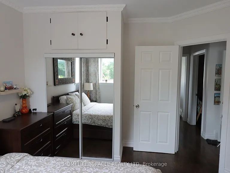 1382 Warden Ave #MAIN — Photo 20