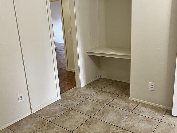 2nd image of 926 W Wedwick St #1