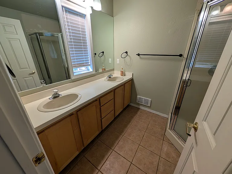 33525 Westview Dr — Photo 14