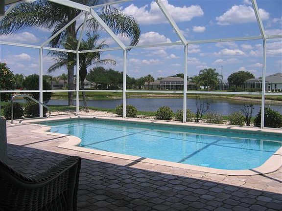 Lanai/Pool
