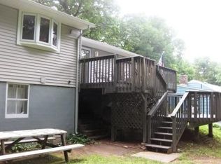 14 Brainard Rd, Wilbraham, MA 01095