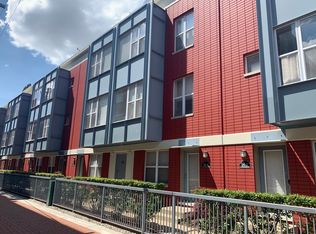 24 S Aberdeen St UNIT 8, Chicago, IL 60607