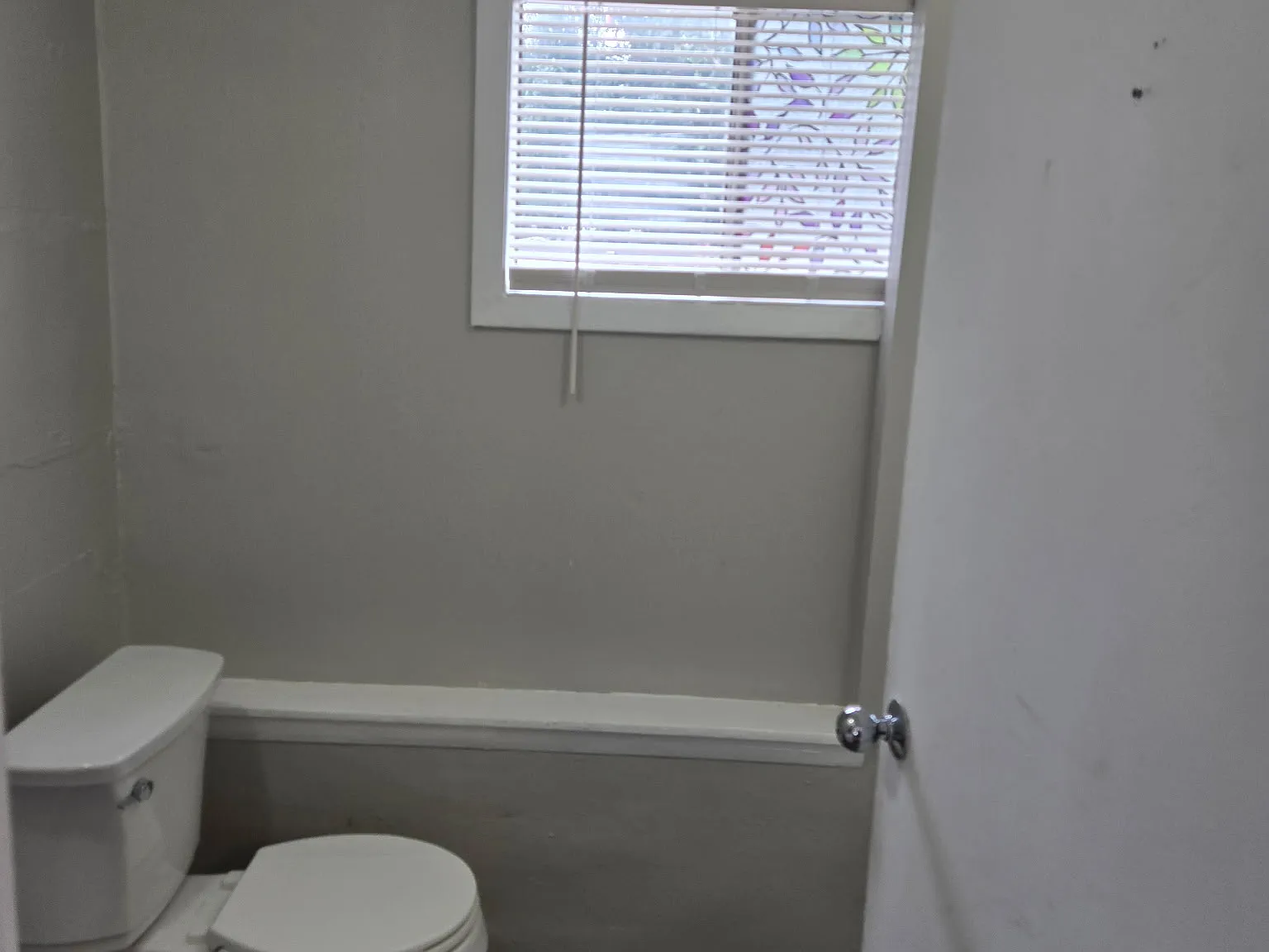 Studio, $900 — Photo 4