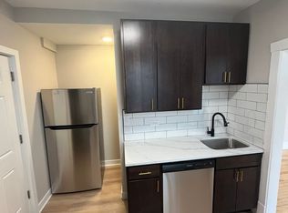 2854-58 W Barry Ave #3101-05, Chicago, IL 60618